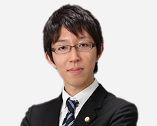 弁護士　小川潤